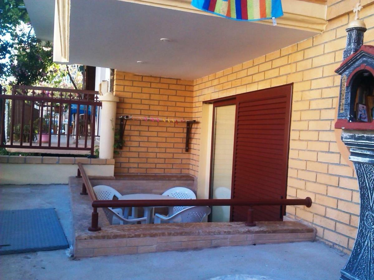 Ferienwohnung House Sartios Exterior foto